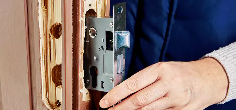 Garage Door Lock Replacement Elizabethtown